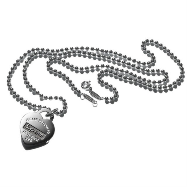 Tiffany & Co. - ステッカー付 Supreme Tiffany Heart Tag Pendantの