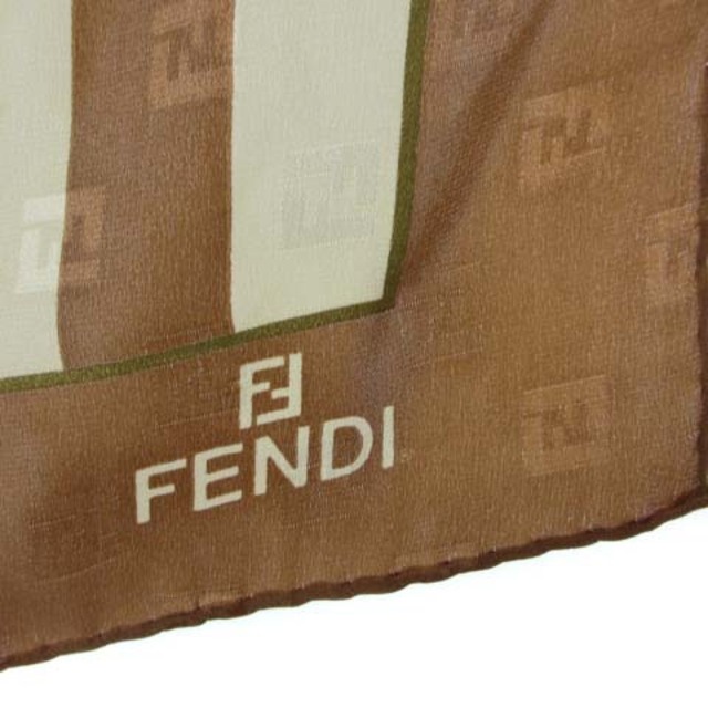 FENDI(フェンディ)のフェンディ スカーフ ストール 大判 ペカン柄 ズッカ柄 シルク ブラウン 茶 レディースのファッション小物(バンダナ/スカーフ)の商品写真