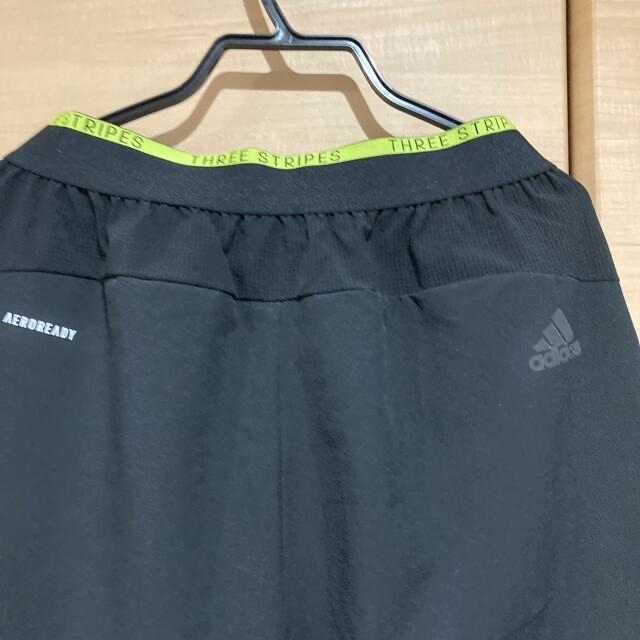 adidas(アディダス)のアディダス　ズボン　160cm キッズ/ベビー/マタニティのキッズ服男の子用(90cm~)(パンツ/スパッツ)の商品写真