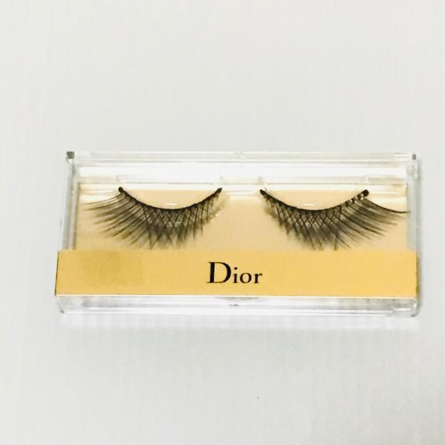 Christian Dior(クリスチャンディオール)のクリスチャンディオール ディオール 002 ゴールドクリスタル ＜つけまつげ＞ コスメ/美容のメイク道具/ケアグッズ(その他)の商品写真