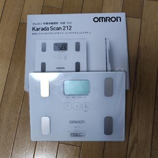 オムロン(OMRON)のOMRON体重計(体重計/体脂肪計)