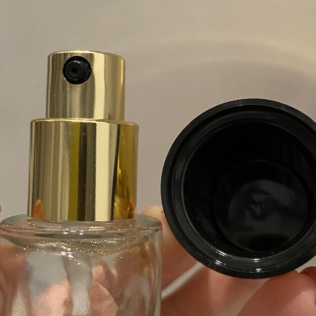 Yves Saint Laurent Beaute(イヴサンローランボーテ)のイヴサンローラン　化粧下地　ラディアント タッチ ブラープライマー　　 コスメ/美容のベースメイク/化粧品(化粧下地)の商品写真