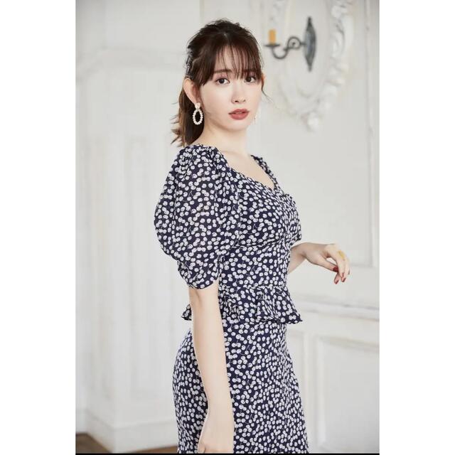 Her lip to(ハーリップトゥ)のHerlipto cherry pattern Two Piece  レディースのワンピース(ロングワンピース/マキシワンピース)の商品写真