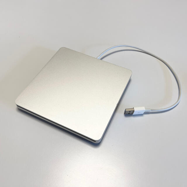 Apple(アップル)のアップル純正　MacBook Air SuperDrive A1379 ドライブ スマホ/家電/カメラのPC/タブレット(PC周辺機器)の商品写真