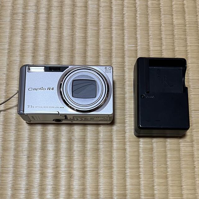 RICOH(リコー)のRICHO CaplioR4 6メガ　ユーズド スマホ/家電/カメラのカメラ(コンパクトデジタルカメラ)の商品写真