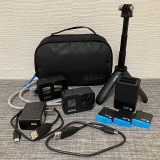 ゴープロ(GoPro)のゴープロ8 black アクセサリー付(ビデオカメラ)