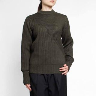 ハイク(HYKE)のHYKE RIB CREW NECK SWEATER size2(ニット/セーター)