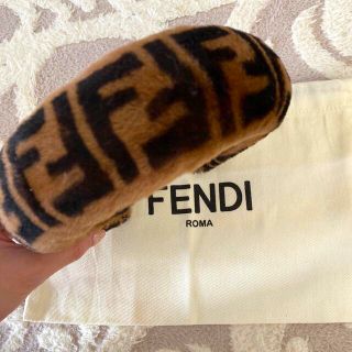 FENDI シープファー カチューシャ | tradexautomotive.com