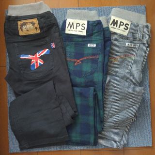 エムピーエス(MPS)のうーぼ様専用　MPSパンツ　130㎝　3本セット(パンツ/スパッツ)