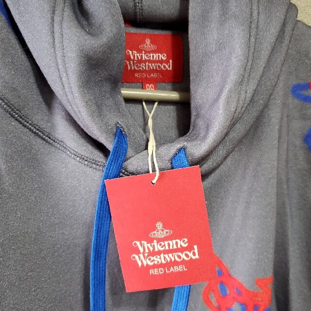 Vivienne Westwood(ヴィヴィアンウエストウッド)の大幅値下げ！スプレーカン裏毛ノースリーブパーカー メンズのトップス(パーカー)の商品写真