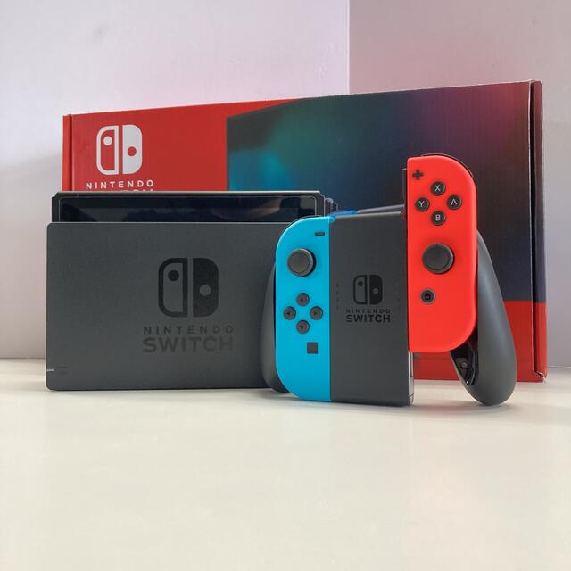 新品新型Nintendo Switch (L)ネオンブルー/(R) ネオンレッド