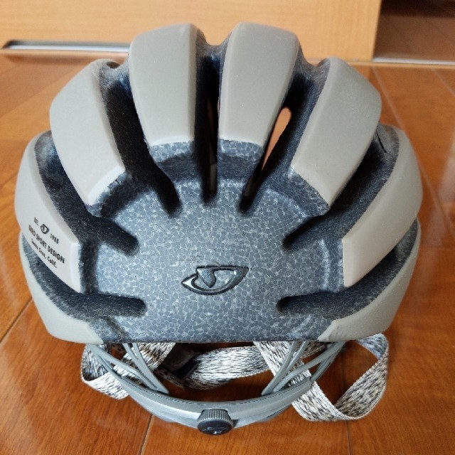 GIRO(ジロ)のジロ GIRO Aspect Helmet アスペクト サイクリング ヘルメット スポーツ/アウトドアの自転車(その他)の商品写真