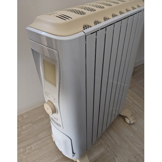57%OFF!】 DeLonghi デロンギ オイルヒーター ベルカルド RHJ75V0815