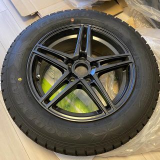 グッドイヤー(Goodyear)のVWザビートル　スタッドレス　ホイルセット２１５/６０R16(タイヤ・ホイールセット)