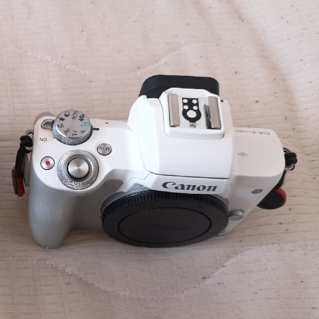 canon eos kiss m2 ダブルレンズキット-