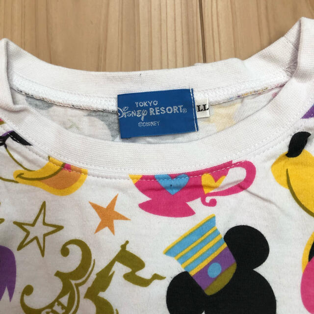 Disney(ディズニー)のディズニー35周年Tシャツ LL エンタメ/ホビーのおもちゃ/ぬいぐるみ(キャラクターグッズ)の商品写真