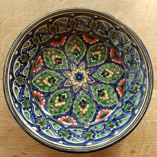ウズベキスタン陶器のお皿(インテリア雑貨)
