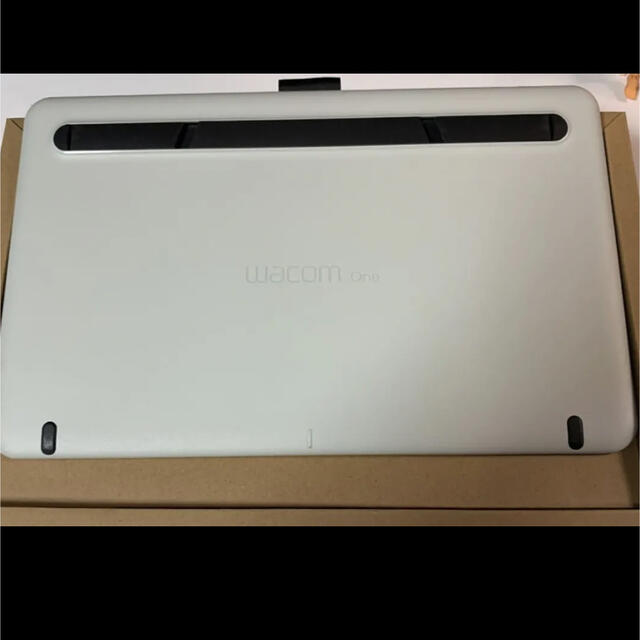 Wacom(ワコム)のWacom One ワコム 13.3インチ 液晶ペンタブレット スマホ/家電/カメラのPC/タブレット(タブレット)の商品写真