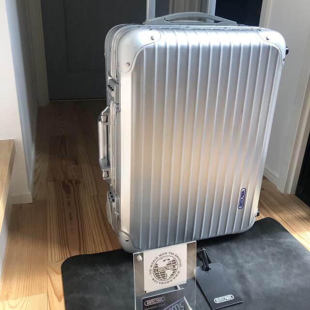 RIMOWA/リモワ 旧ロゴ  35L 付属品付！ アルミニウム ダイヤルロック