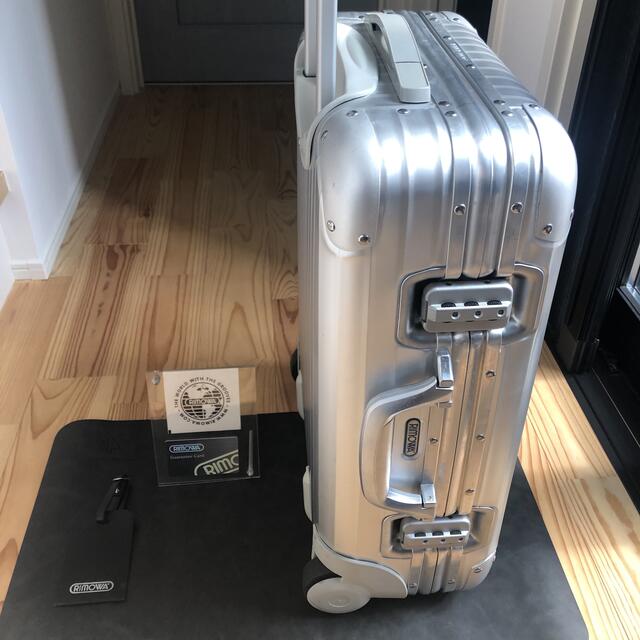 RIMOWA/リモワ 旧ロゴ 35L 付属品付! アルミニウム ダイヤルロック