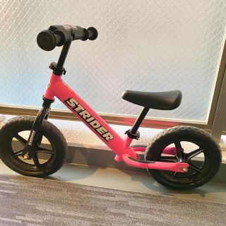 ストライダ(STRIDA)のストライダー☆STRIDER☆自転車☆ピンク(自転車)