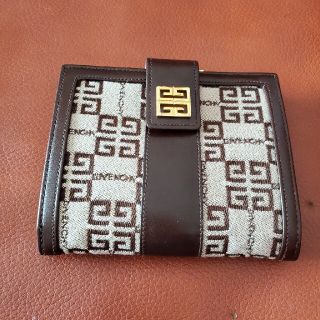 ジバンシィ(GIVENCHY)のジバンシィ 二つ折り財布 　コンパクト(財布)