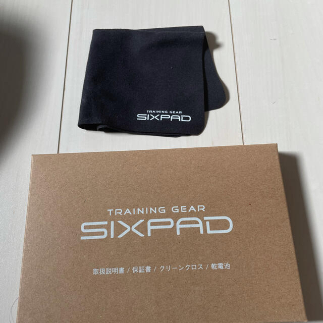 SIXPAD(シックスパッド)の（保証期間内）SIXPAD シックスパッド Foot Fit フットフィット スポーツ/アウトドアのトレーニング/エクササイズ(トレーニング用品)の商品写真