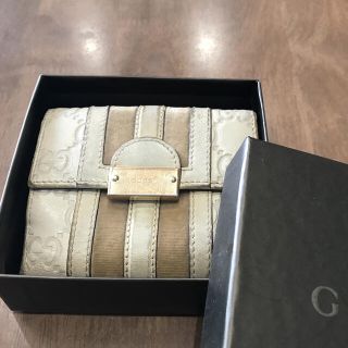 グッチ(Gucci)のGUCCI✨ホワイトレザー財布(財布)