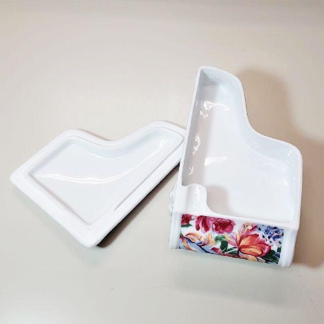 陶器製 花柄 グランドピアノ 小物入れ 灰皿の通販 by スカジャン、アロハの B.R.(ビー・アール)|ラクマ 陶器製 花柄 グランドピアノ 小物入れ 灰皿の通販 by スカジャン、アロハの B.R.(ビー・アール)|ラクマ