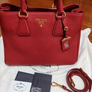 プラダ(PRADA)の美品　正規品　プラダ　レザー　ハンドバッグ　ショルダーバッグ(ショルダーバッグ)