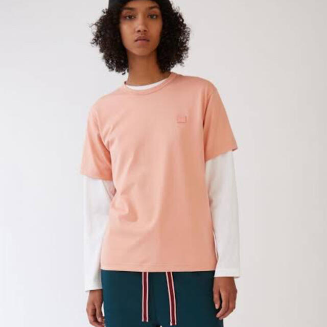 ACNE(アクネ)のアクネステュディオス　ピンクフェイスT メンズのトップス(Tシャツ/カットソー(半袖/袖なし))の商品写真