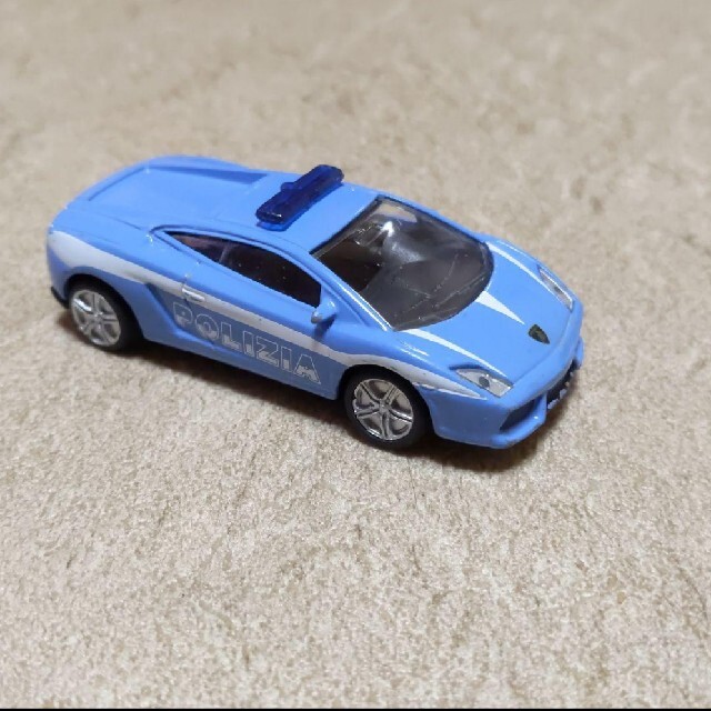 Lamborghini(ランボルギーニ)のSiku   ランボルギーニ　ガヤルド エンタメ/ホビーのおもちゃ/ぬいぐるみ(ミニカー)の商品写真