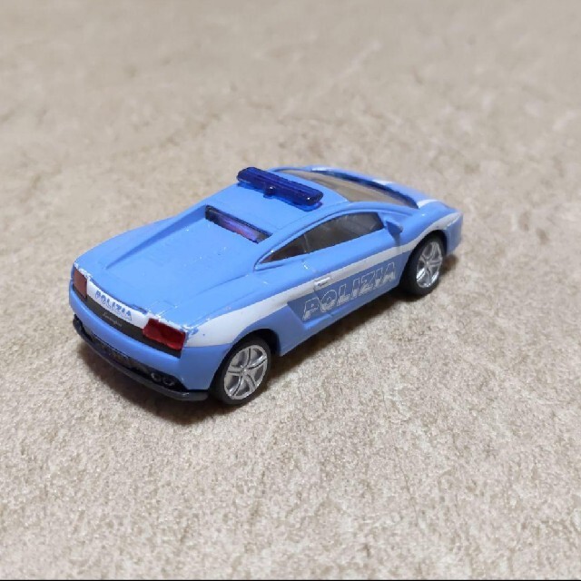 Lamborghini(ランボルギーニ)のSiku   ランボルギーニ　ガヤルド エンタメ/ホビーのおもちゃ/ぬいぐるみ(ミニカー)の商品写真