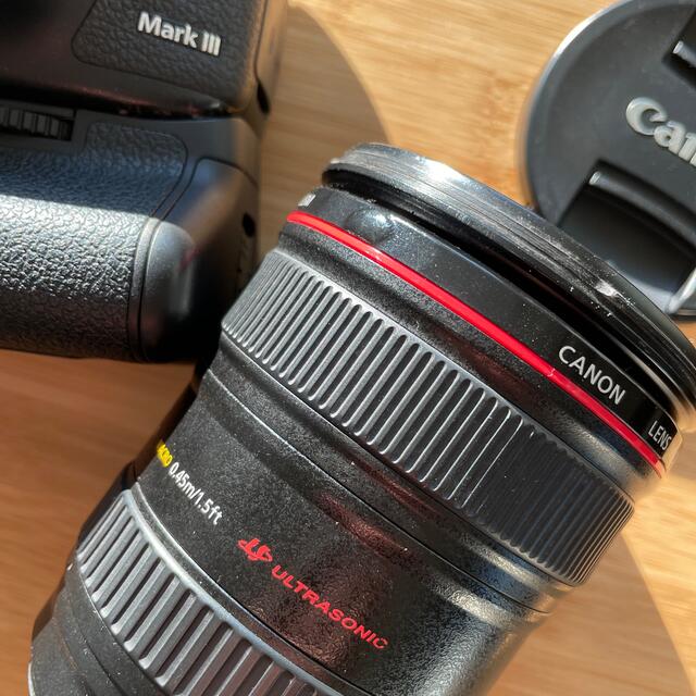 Canon 5D markIII + 24-105mm F4