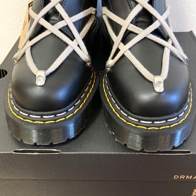 Rick Owens(リックオウエンス)の新品未使用 DR.MARTENS X RICK OWENS   size UK7 メンズの靴/シューズ(ブーツ)の商品写真