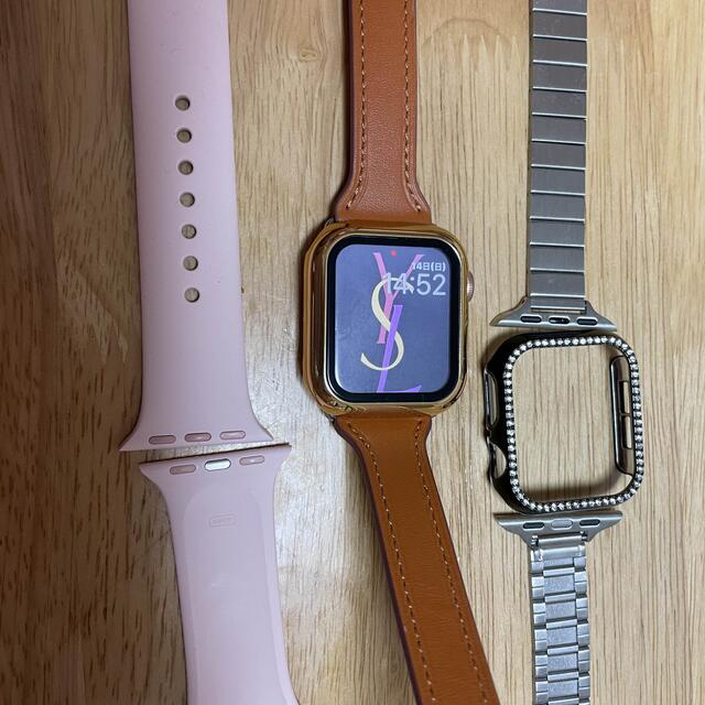 Apple Watch(アップルウォッチ)のApple Watch⌚️40MM SE メンズの時計(腕時計(デジタル))の商品写真