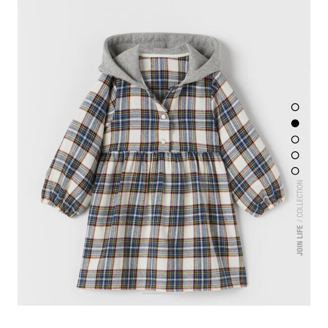 ZARA(ザラ)のZARA コントラスト　フード　チェックワンピース キッズ/ベビー/マタニティのキッズ服女の子用(90cm~)(ワンピース)の商品写真