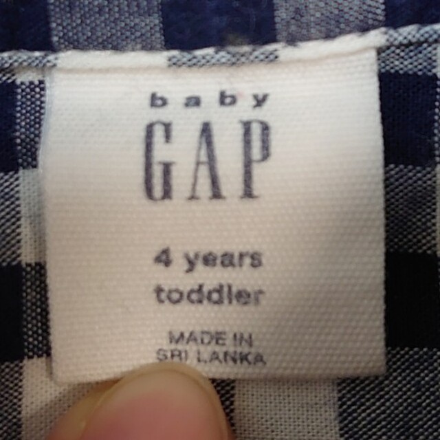 babyGAP(ベビーギャップ)のボーイズ100cm/babyGAP チェックシャツ キッズ/ベビー/マタニティのキッズ服男の子用(90cm~)(Tシャツ/カットソー)の商品写真