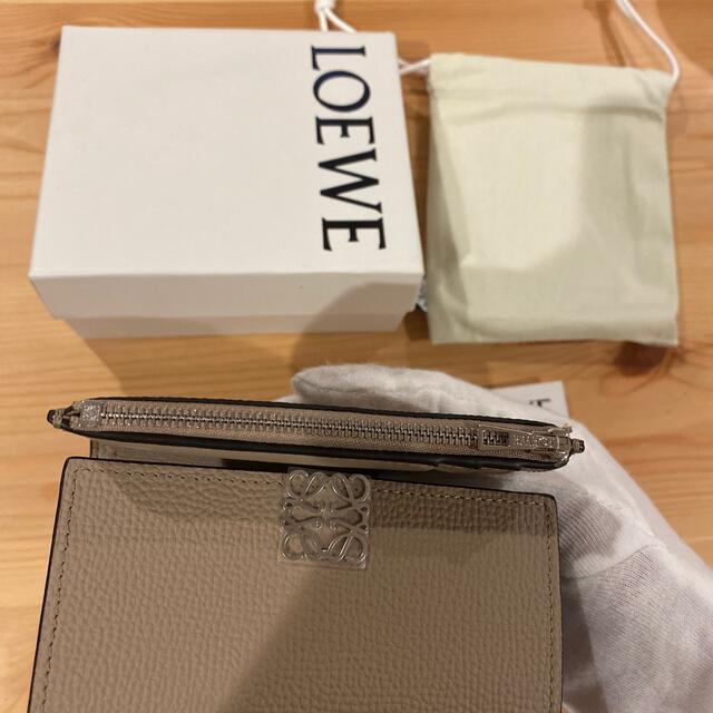 SALE 新品 LOEWE アナグラムバーティカルウォレットハイブランド - 財布