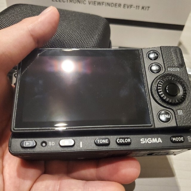 SIGMA(シグマ)のSIGMA fpL EVF-11 KIT スマホ/家電/カメラのカメラ(ミラーレス一眼)の商品写真