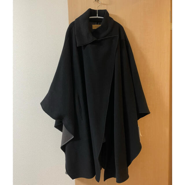 Ameri VINTAGE(アメリヴィンテージ)の【新品】AMERI UNDRESSED HANDY OVER PONCHO レディースのジャケット/アウター(ポンチョ)の商品写真