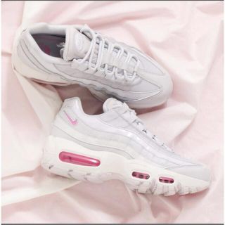 ナイキ(NIKE)のNIKE AIR MAX 95 ナイキ ウィメンズ エアマックス 95(スニーカー)