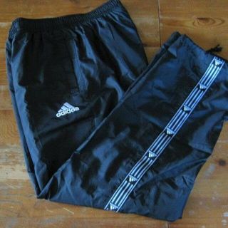 アディダス(adidas)のアディダス）黒系（１３０）ナイロンズボン☆美品(パンツ/スパッツ)