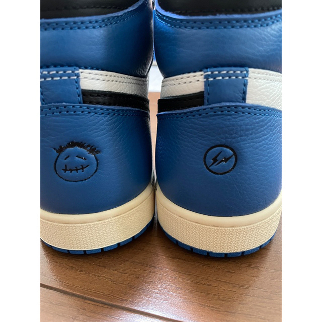 NIKE(ナイキ)の盛様専用AIR JORDAN 1 TRAVIS SCOTT FRAGMENT メンズの靴/シューズ(スニーカー)の商品写真