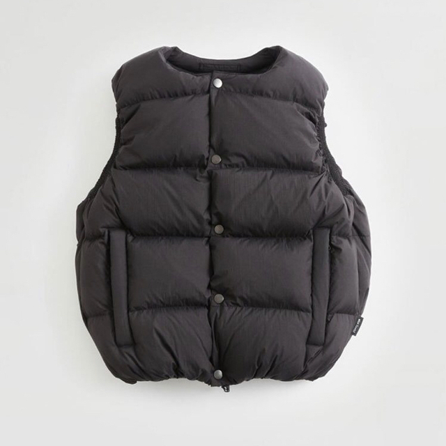 Shinzone(シンゾーン)のシンゾーン　WILD THINGS DOWN VEST レディースのトップス(ベスト/ジレ)の商品写真