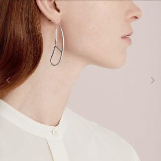 エルメス(Hermes)の美品　HERMES/エルメス　ピアス 《シェーヌ・ダンクル・ツイスト》(ピアス)