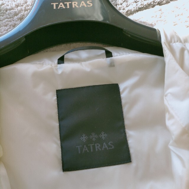 TATRAS(タトラス)のTATRAS タトラス  新品未使用  ライトダウン レディースのジャケット/アウター(ダウンジャケット)の商品写真