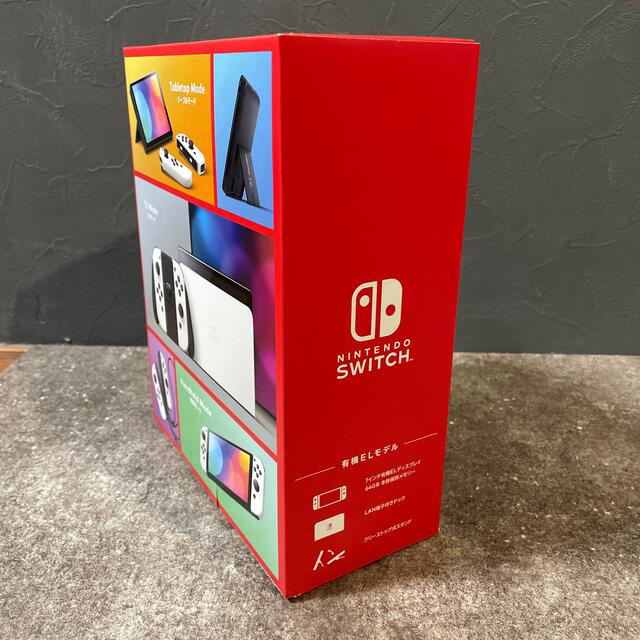 Nintendo Switch(ニンテンドースイッチ)のNintendo Switch 有機ELモデル　 エンタメ/ホビーのゲームソフト/ゲーム機本体(家庭用ゲーム機本体)の商品写真