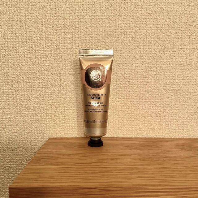 THE BODY SHOP(ザボディショップ)のボディショップ シア ハンドクリーム コスメ/美容のボディケア(ハンドクリーム)の商品写真