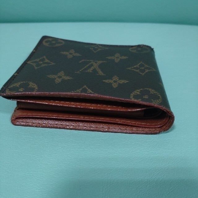 LOUIS VUITTON(ルイヴィトン)の【お値下げ】ルイビトンダミエ二つ折り財布 レディースのファッション小物(財布)の商品写真